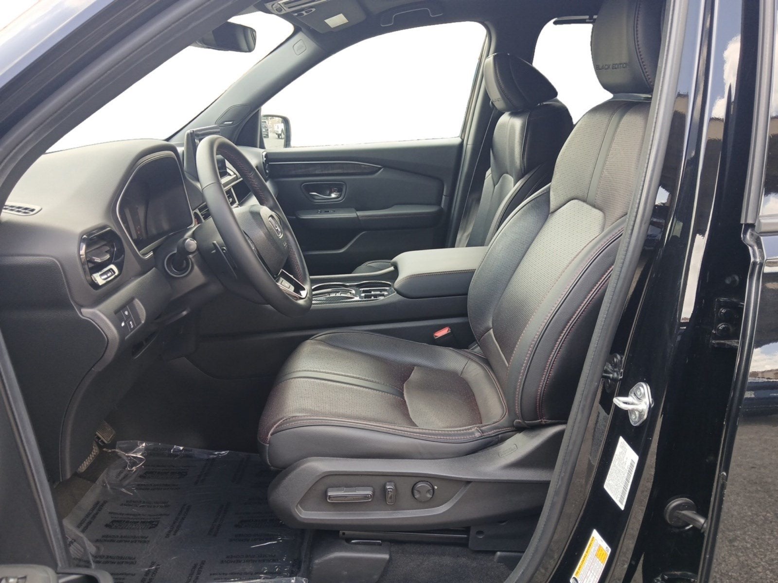 2025 Honda Pilot Black Edition