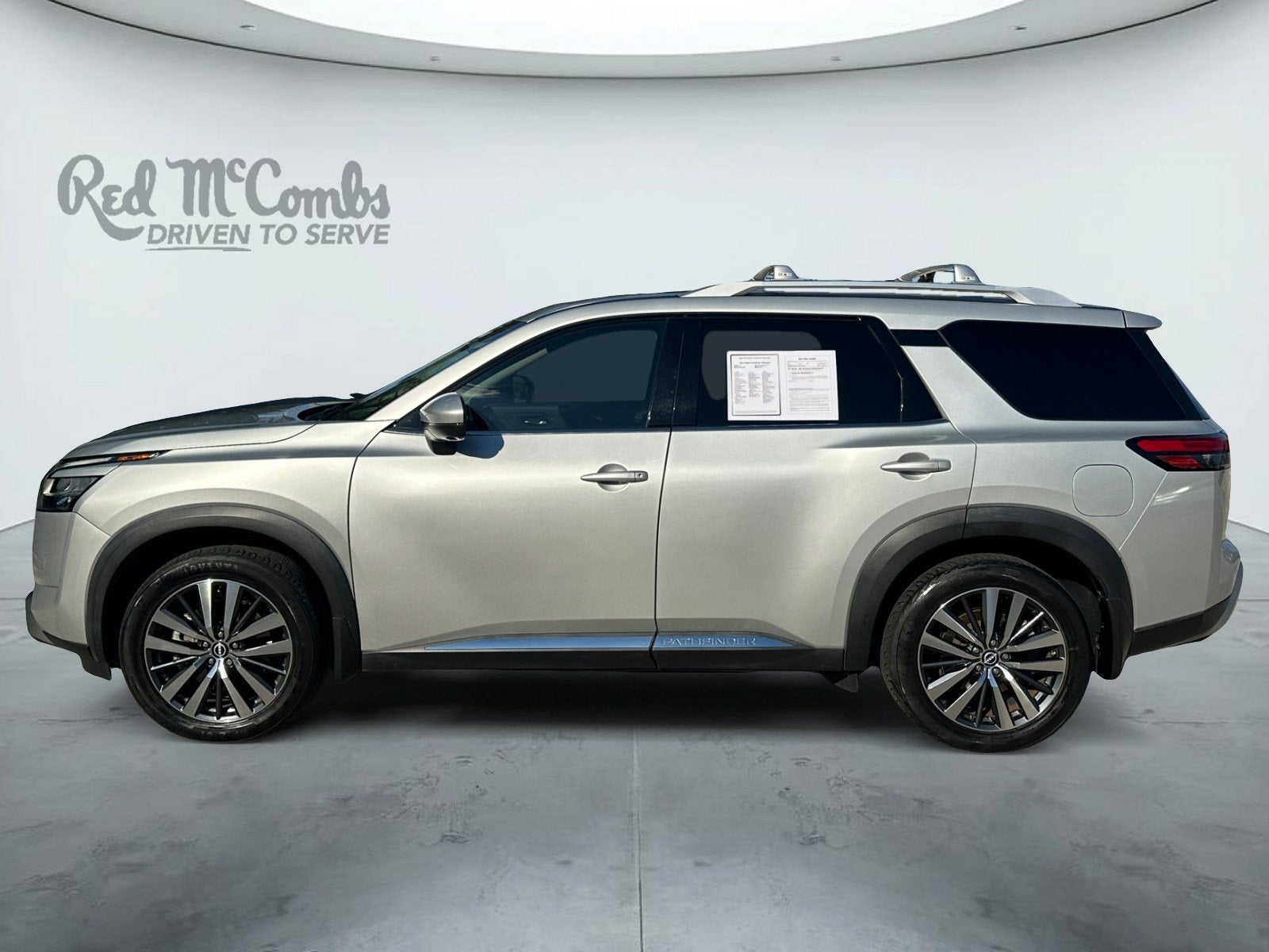 2022 Nissan Pathfinder Platinum