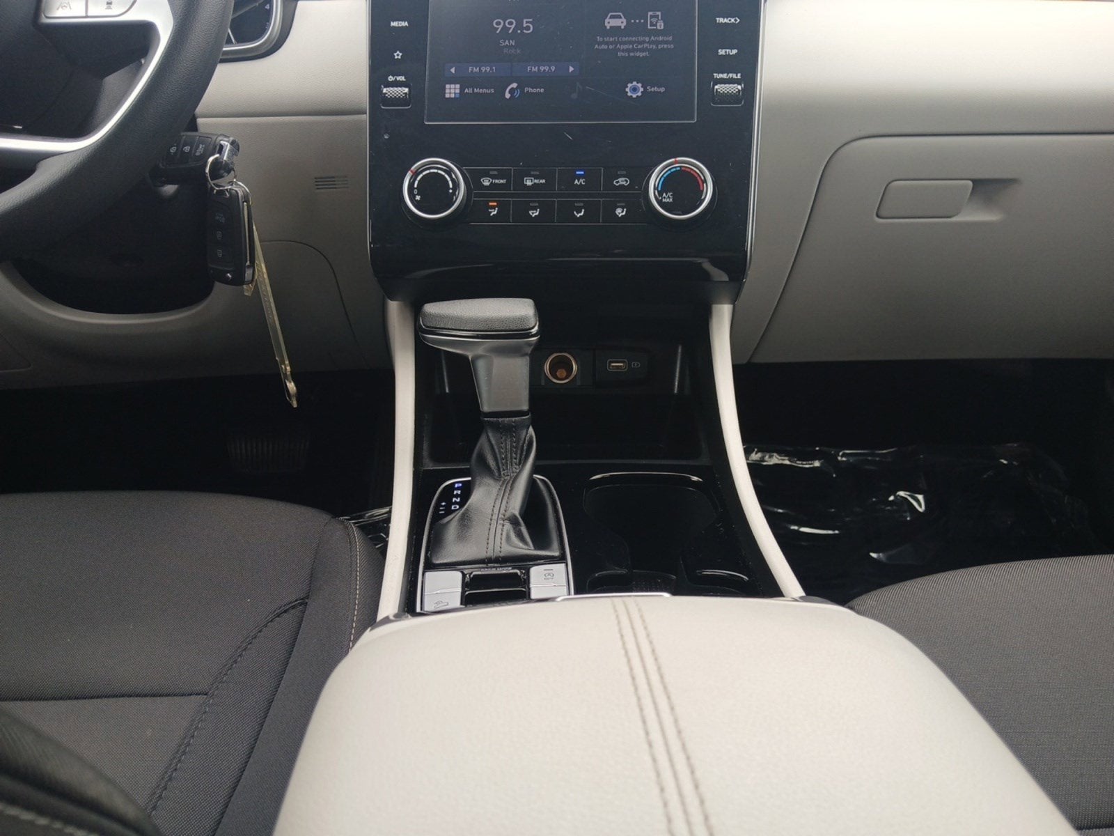 2023 Hyundai Tucson SE