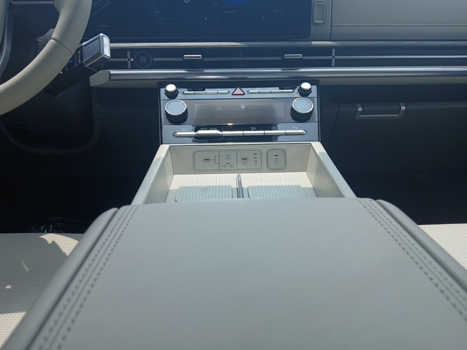 2025 Hyundai Santa Fe Hybrid Limited