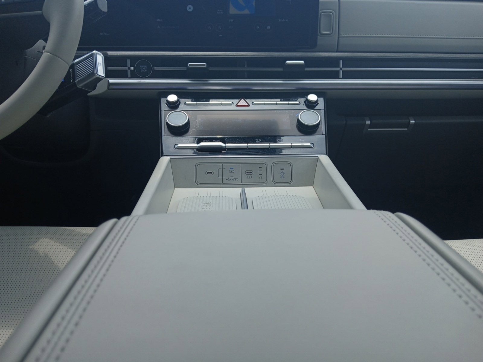 2025 Hyundai Santa Fe Hybrid Limited