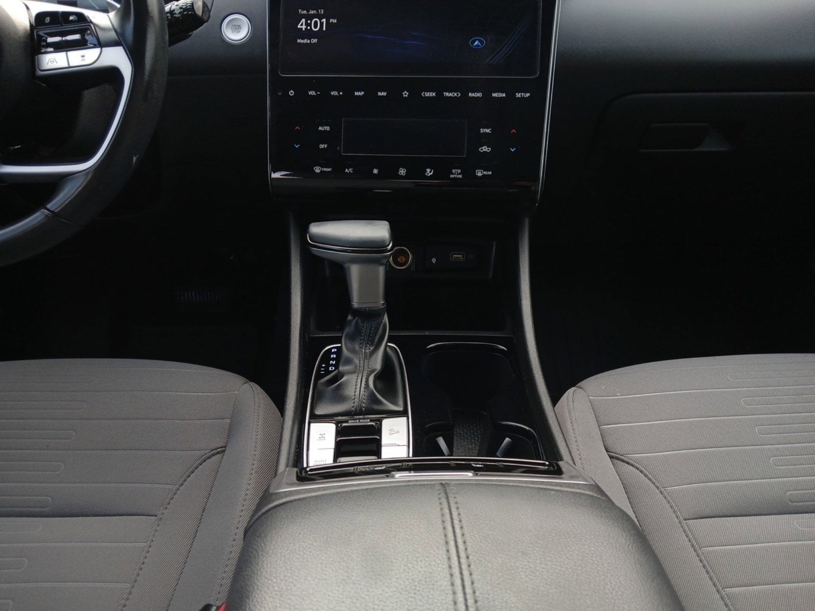 2023 Hyundai Santa Cruz SEL Premium