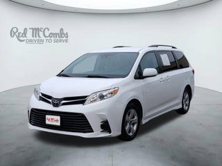 2018 Toyota Sienna LE