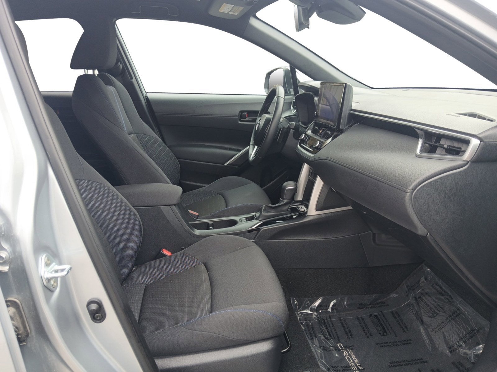 2024 Toyota Corolla Cross Hybrid SE