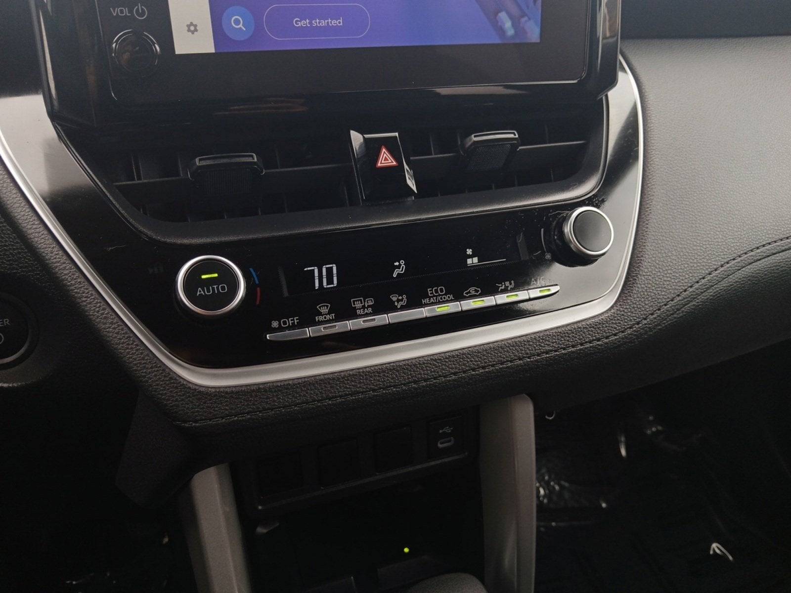 2024 Toyota Corolla Cross Hybrid SE