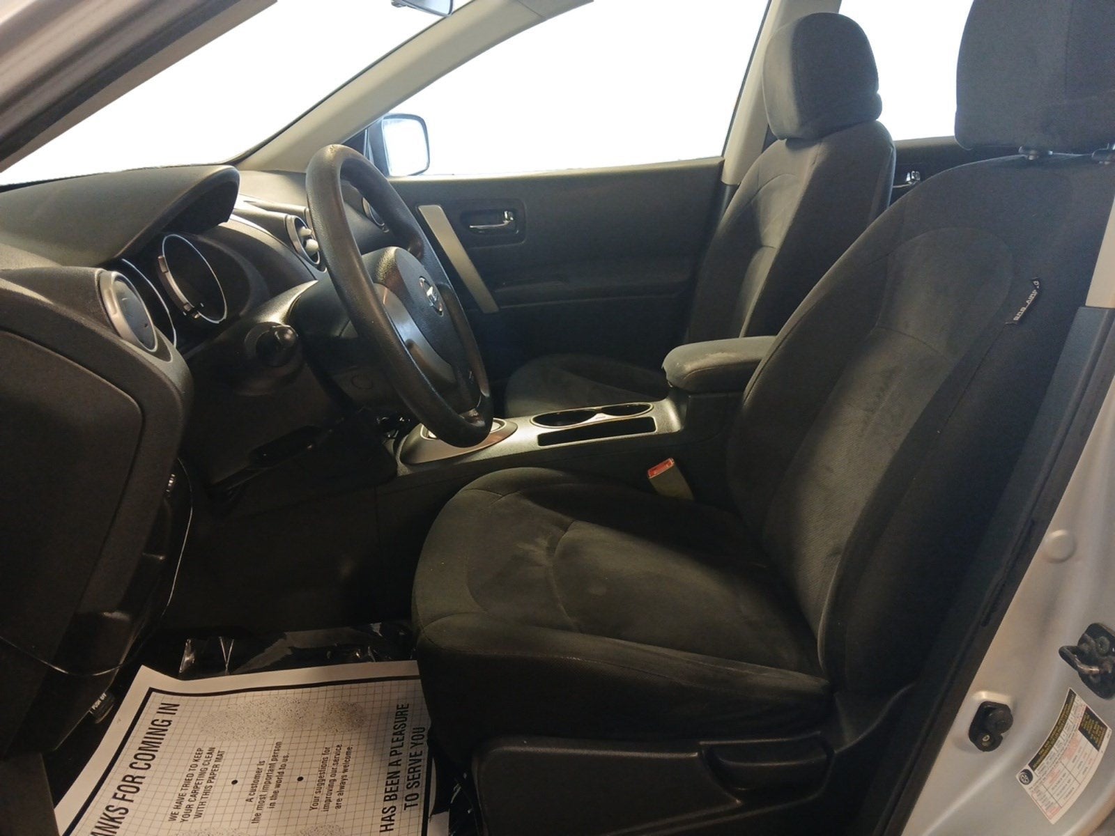 2009 Nissan Rogue S