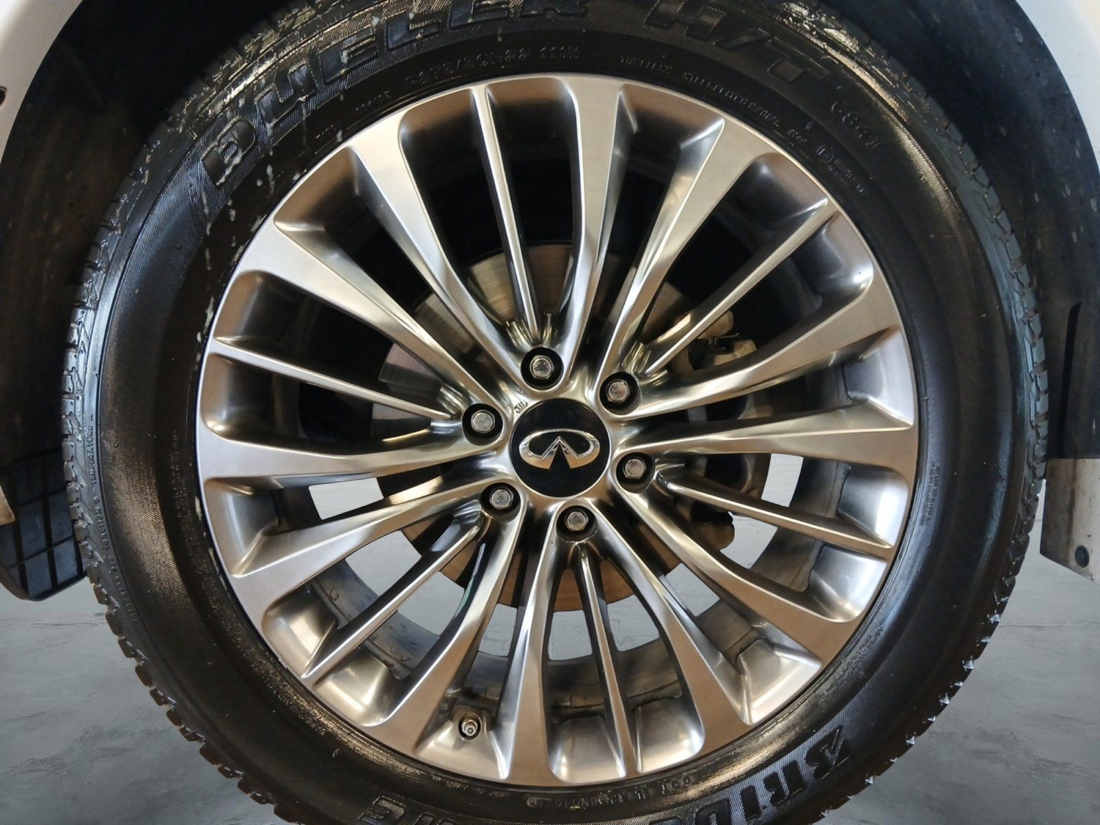 2018 INFINITI QX80 Base