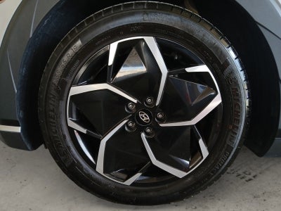 2024 Hyundai IONIQ 5 SE