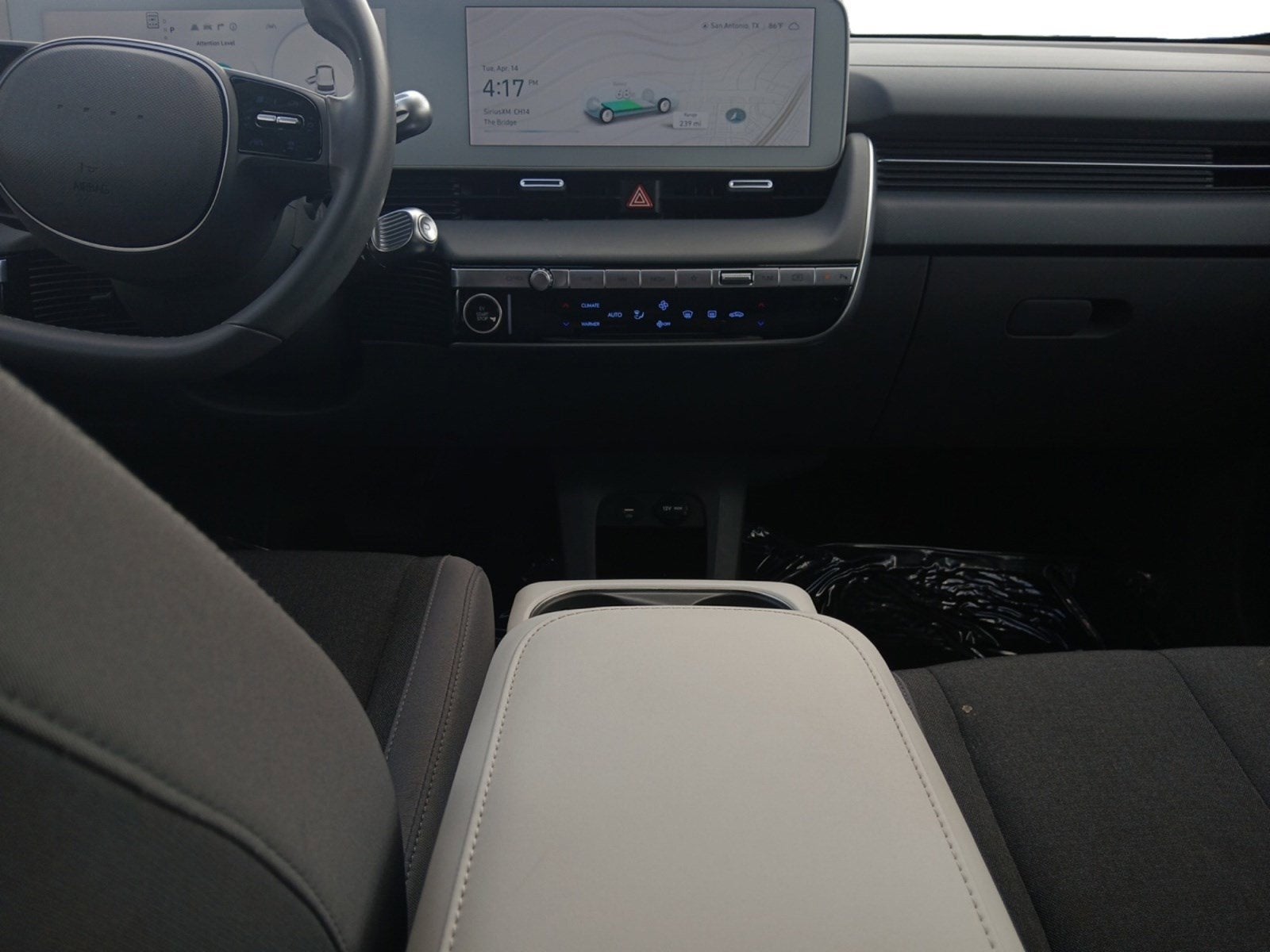 2024 Hyundai IONIQ 5 SE