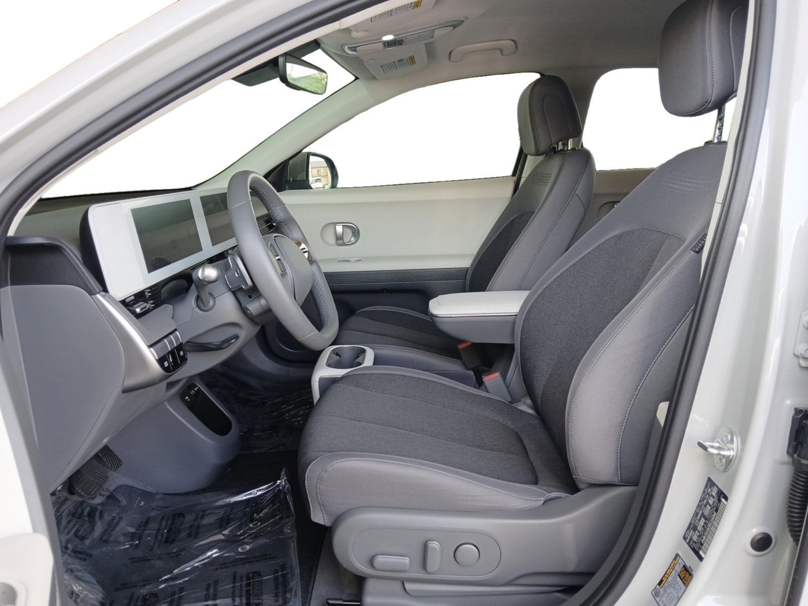 2024 Hyundai IONIQ 5 SEL