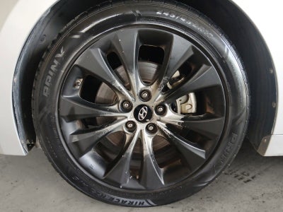 2012 Hyundai Azera Base