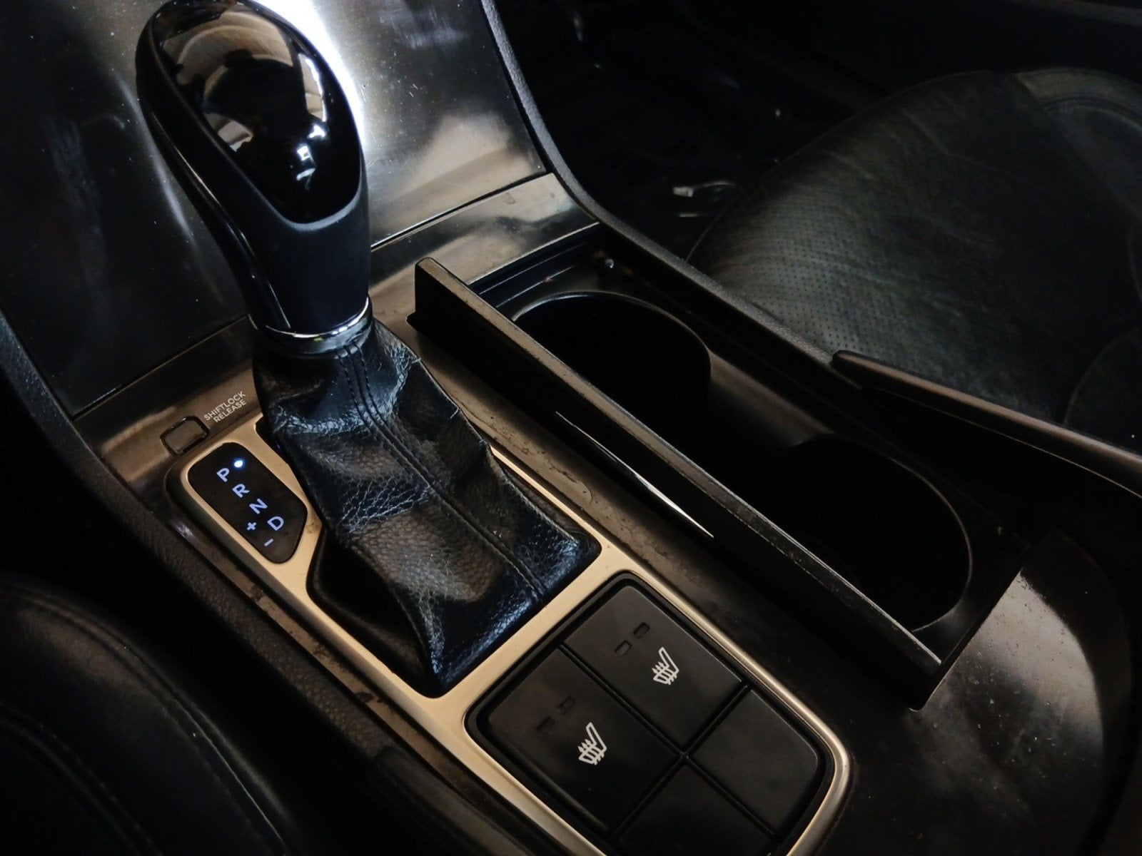 2012 Hyundai Azera Base