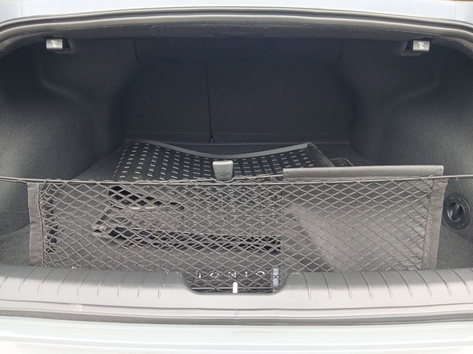 2024 Hyundai IONIQ 6 SE