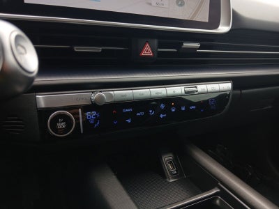 2024 Hyundai IONIQ 6 SE