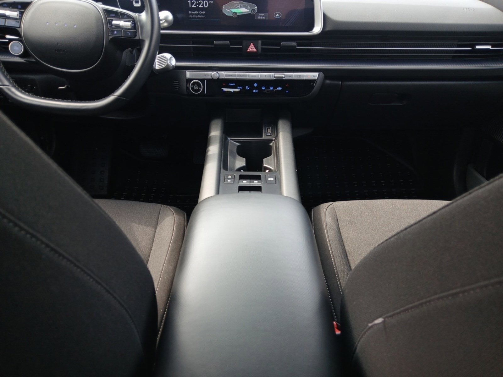 2024 Hyundai IONIQ 6 SE