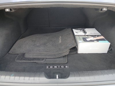 2024 Hyundai IONIQ 6 SE