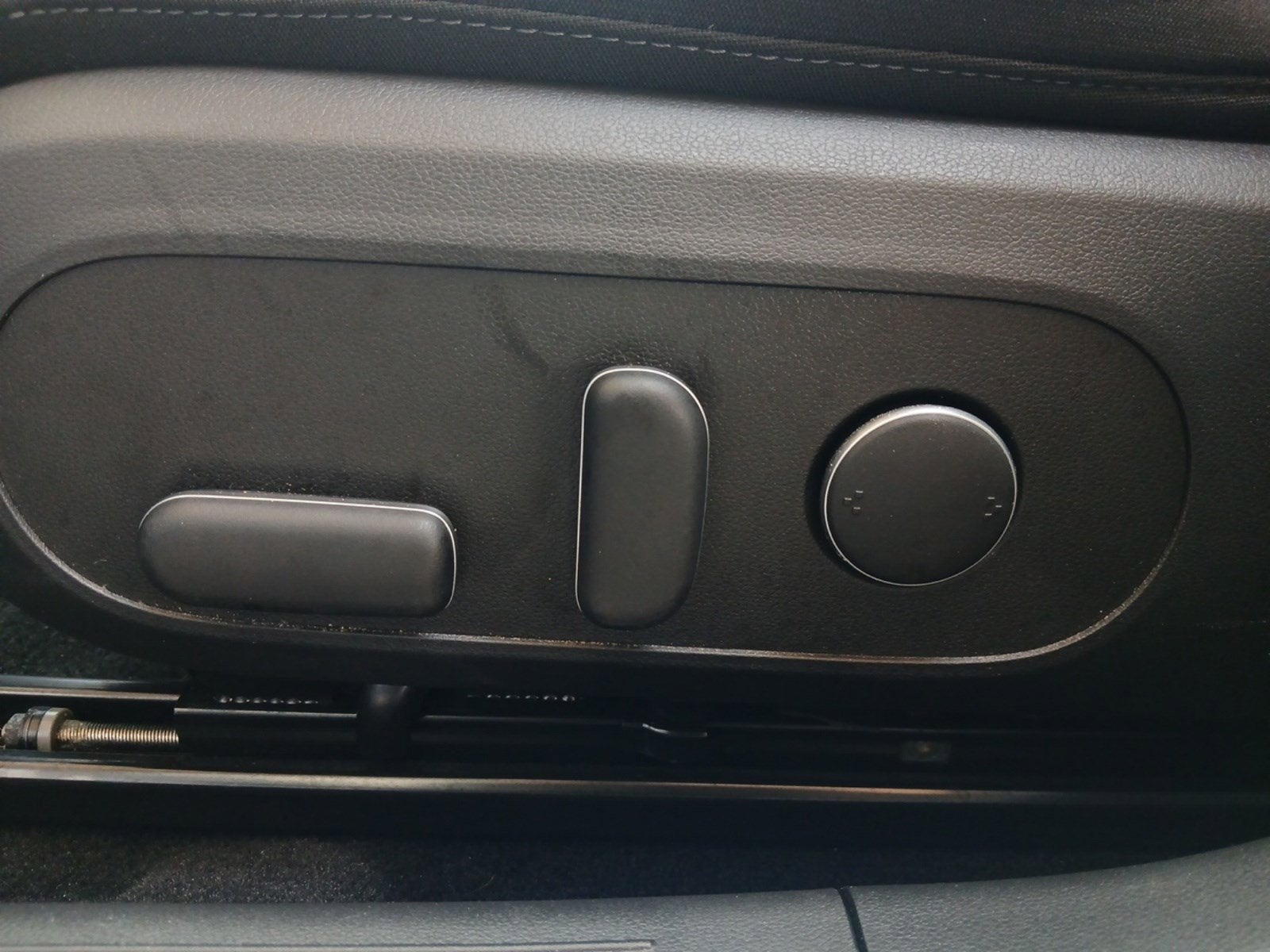 2024 Hyundai IONIQ 6 SE