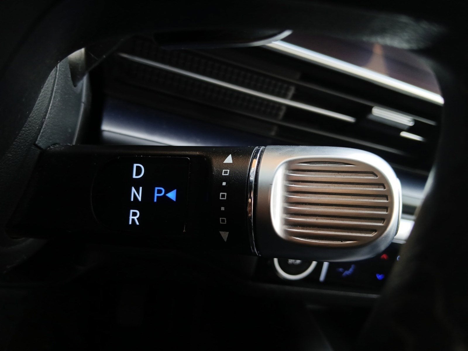 2024 Hyundai IONIQ 6 SE