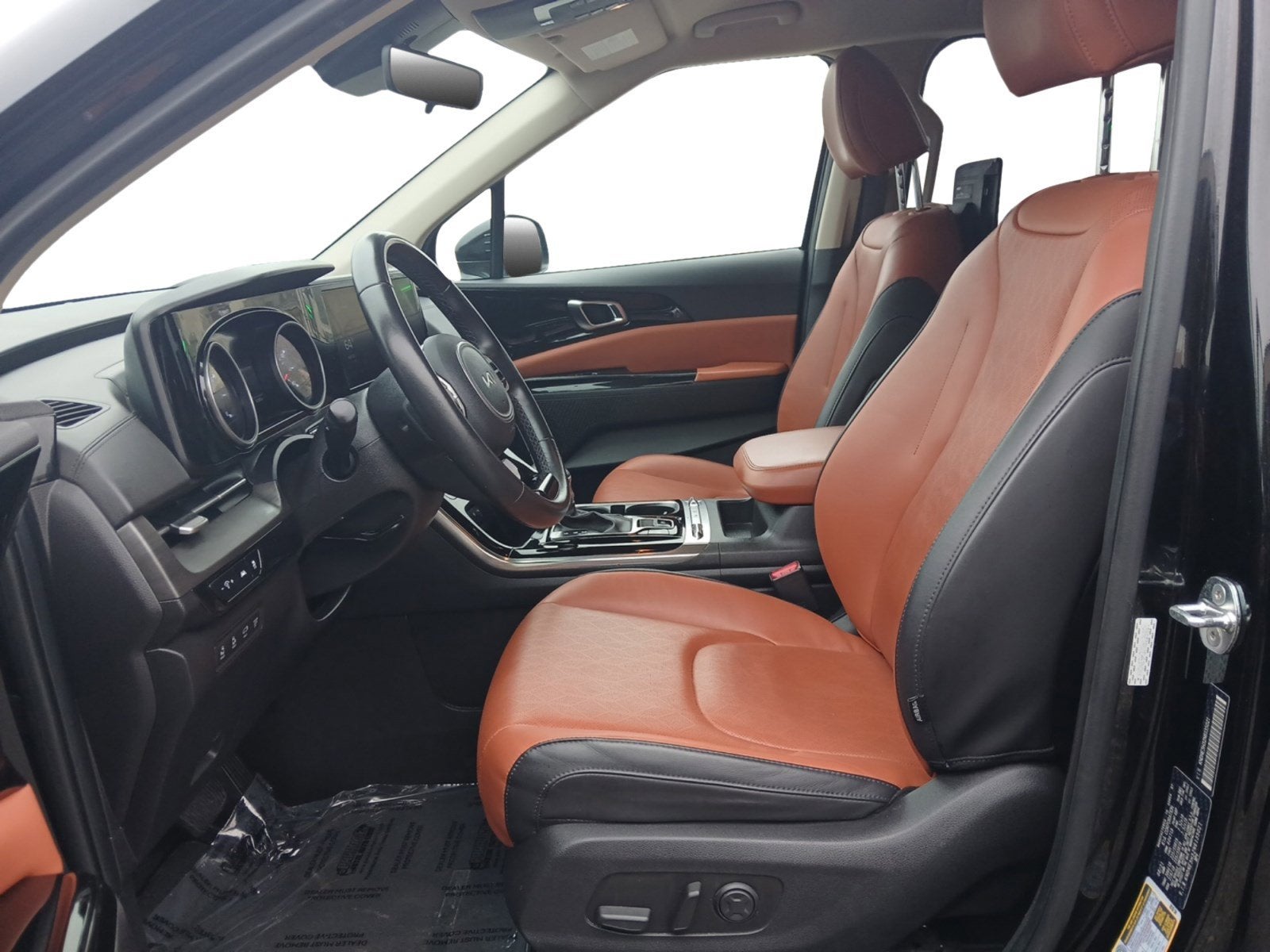 2022 Kia Carnival SX