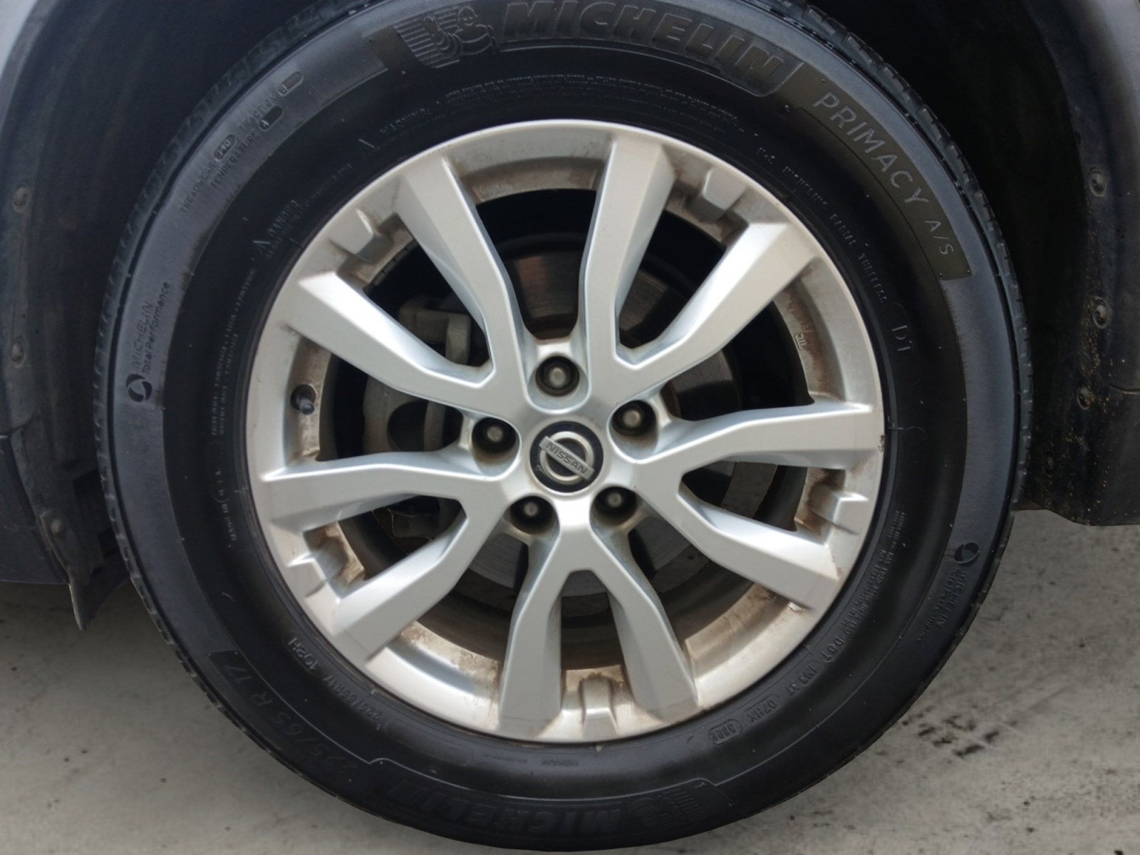 2017 Nissan Rogue SV