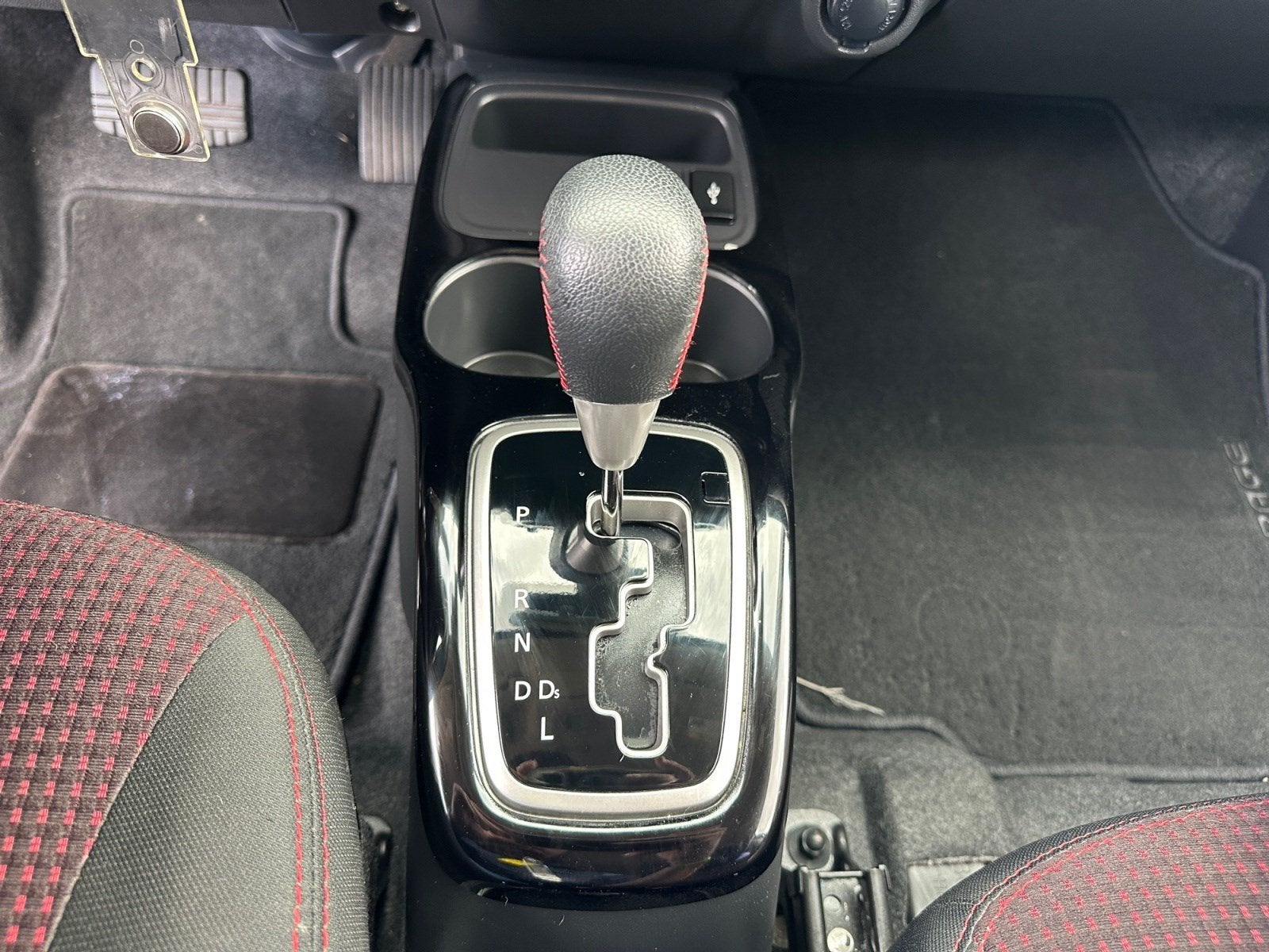 2024 Mitsubishi Mirage SE