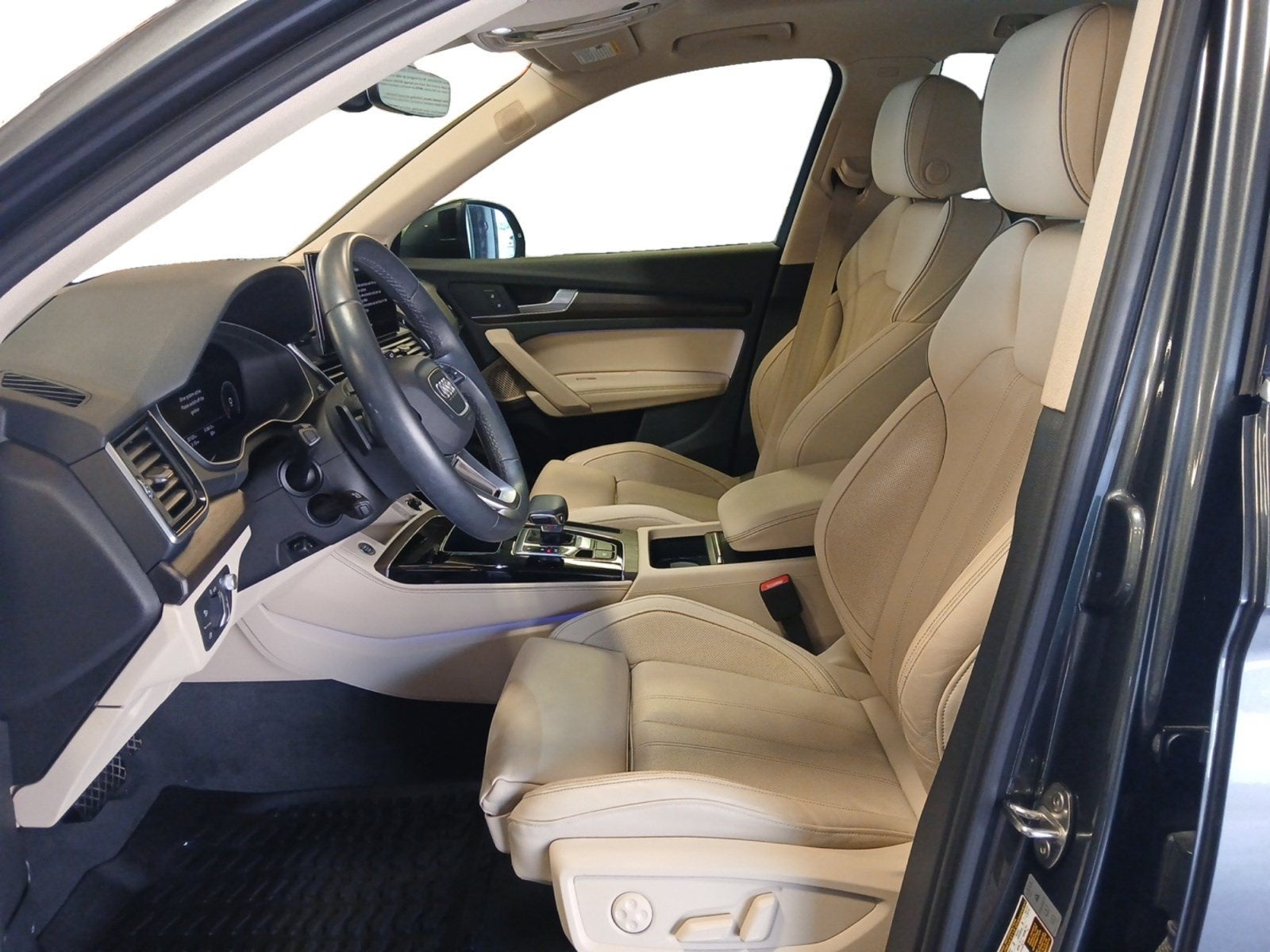2023 Audi Q5 S line Prestige