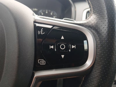 2019 Volvo XC90 R-Design