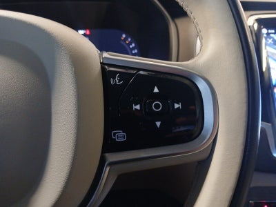 2024 Volvo XC90 Plus Bright Theme