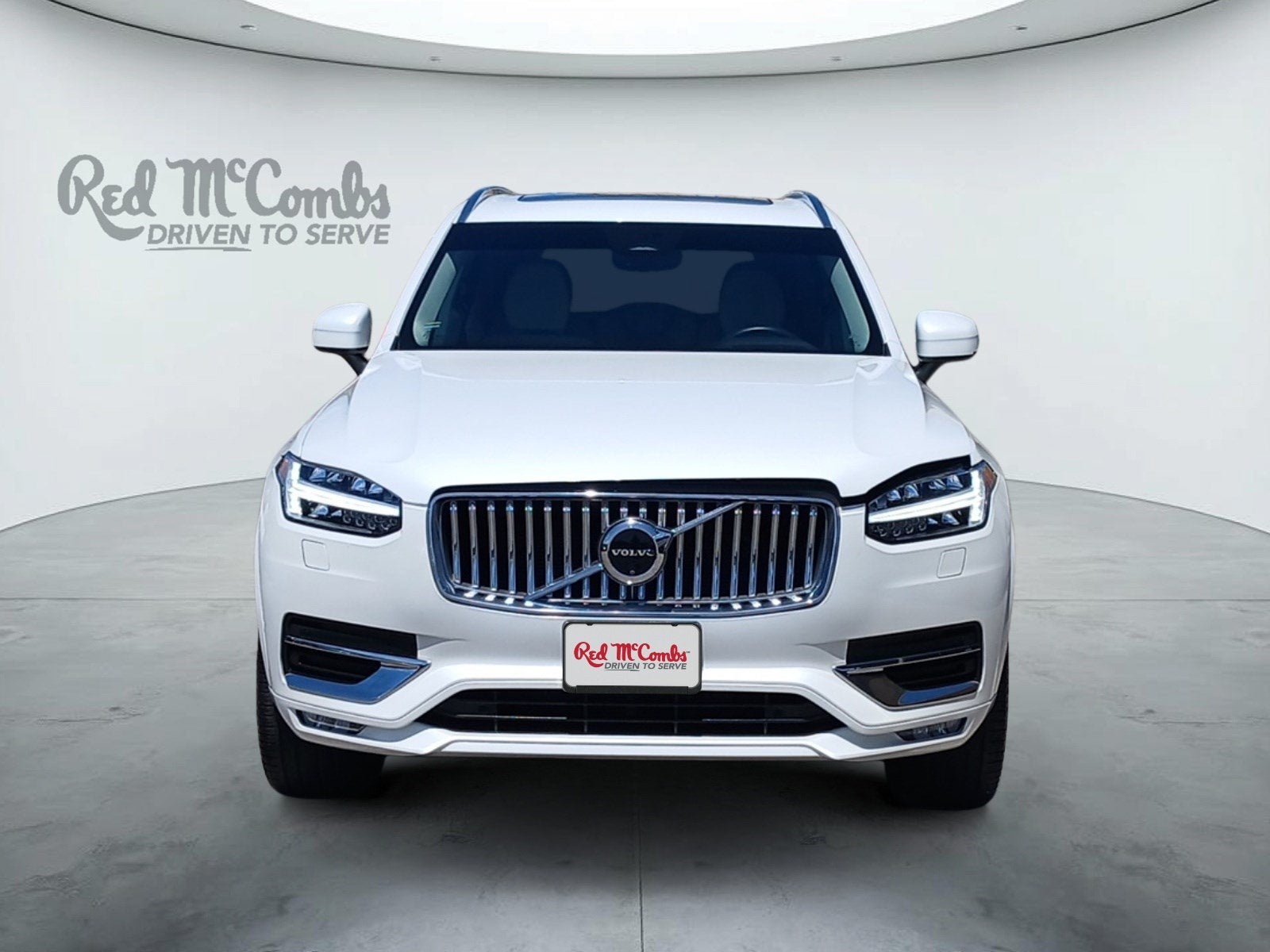 2024 Volvo XC90 Plus Bright Theme