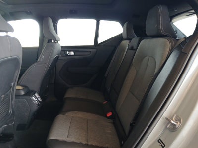 2024 Volvo XC40 B5 Core