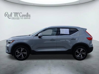 2024 Volvo XC40 B5 Core