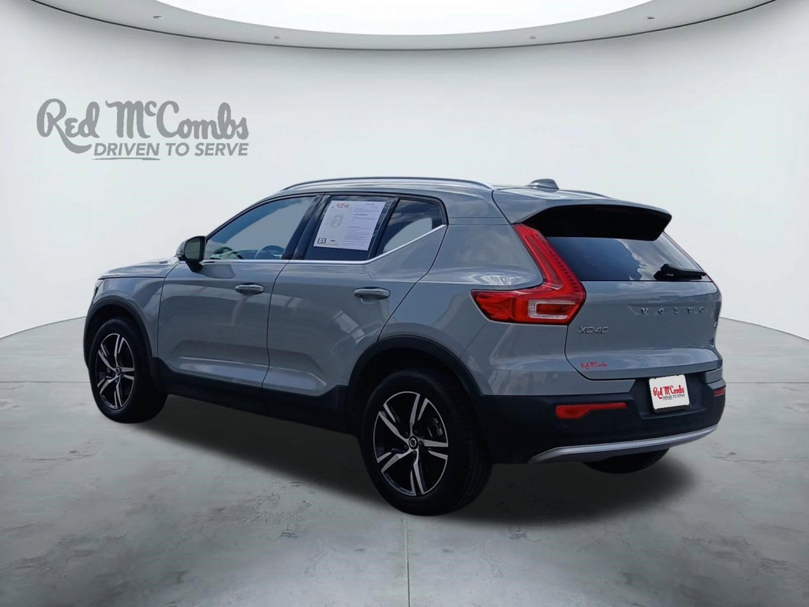 2024 Volvo XC40 B5 Core
