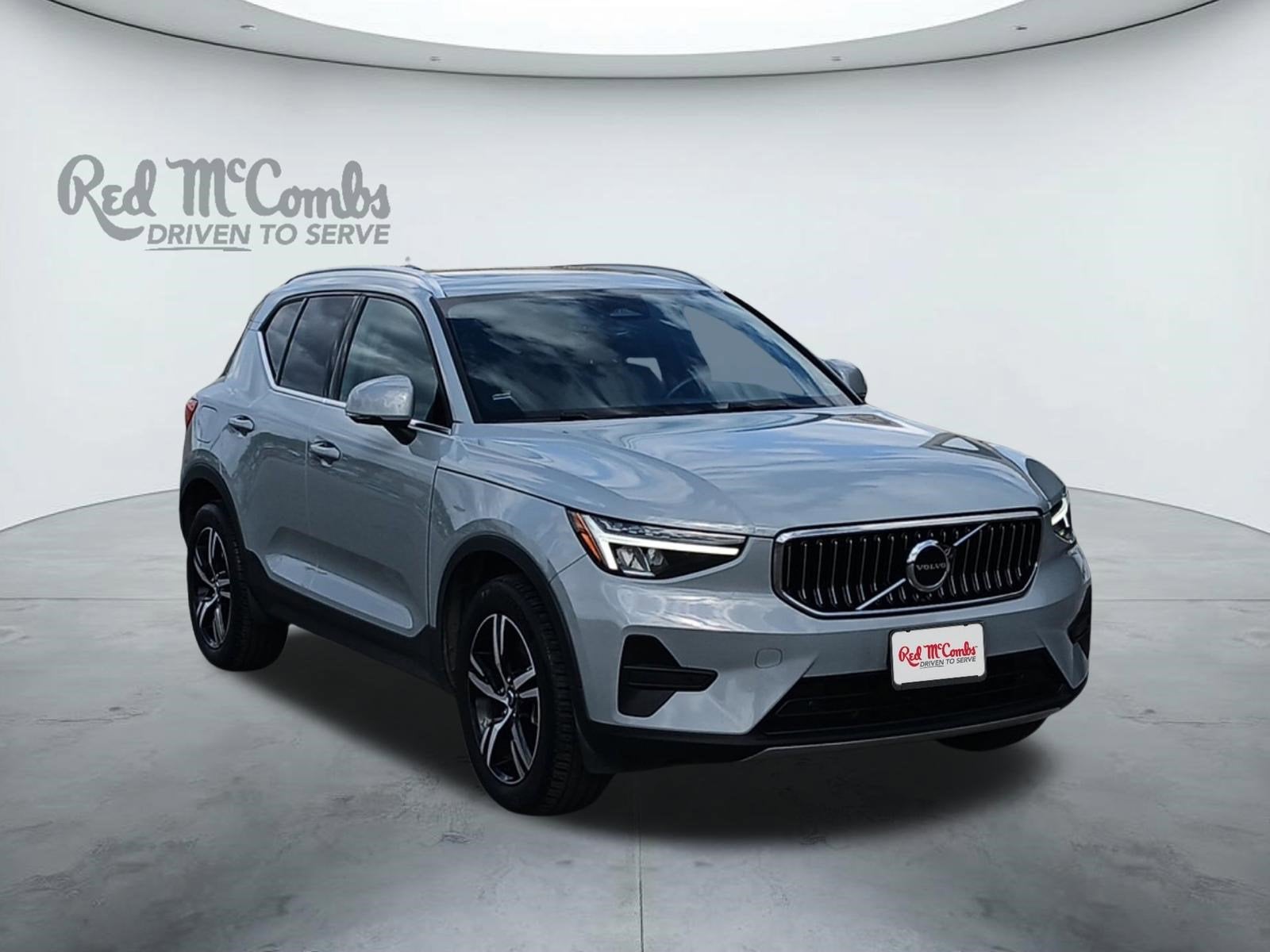 2024 Volvo XC40 B5 Core