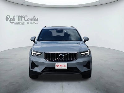 2024 Volvo XC40 B5 Core