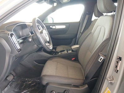 2024 Volvo XC40 B5 Core