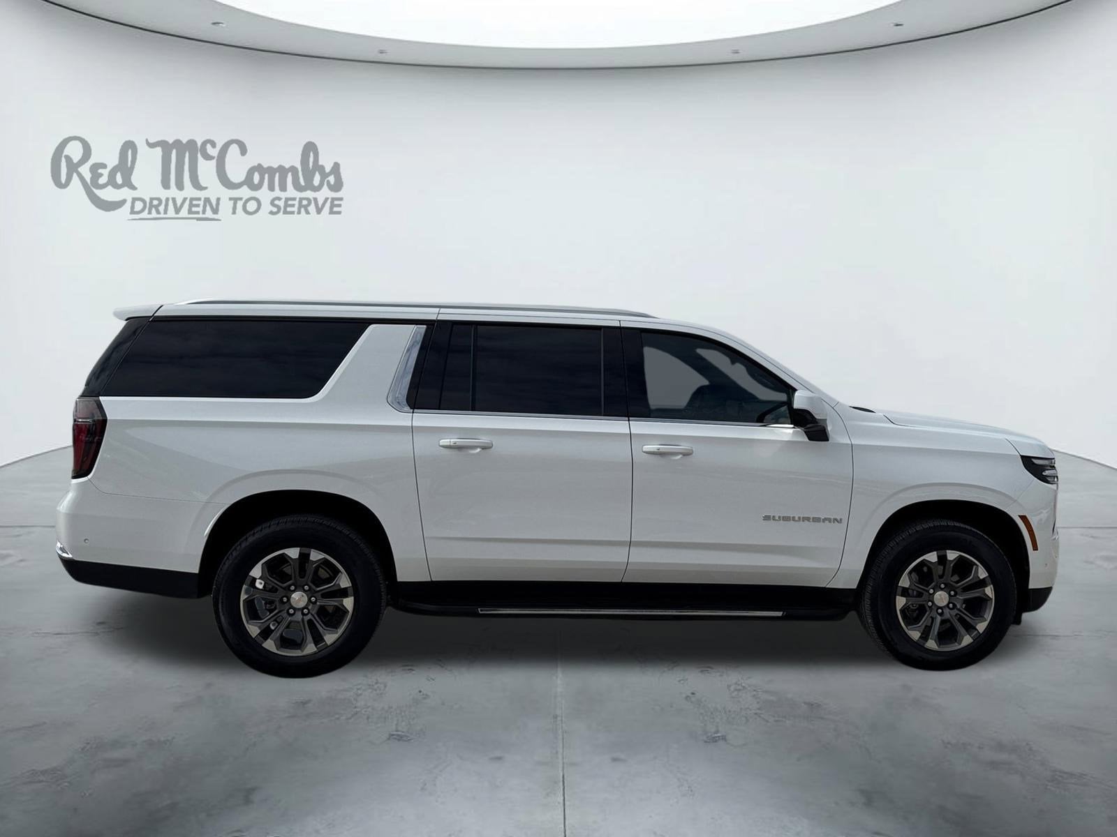 2025 Chevrolet Suburban LS