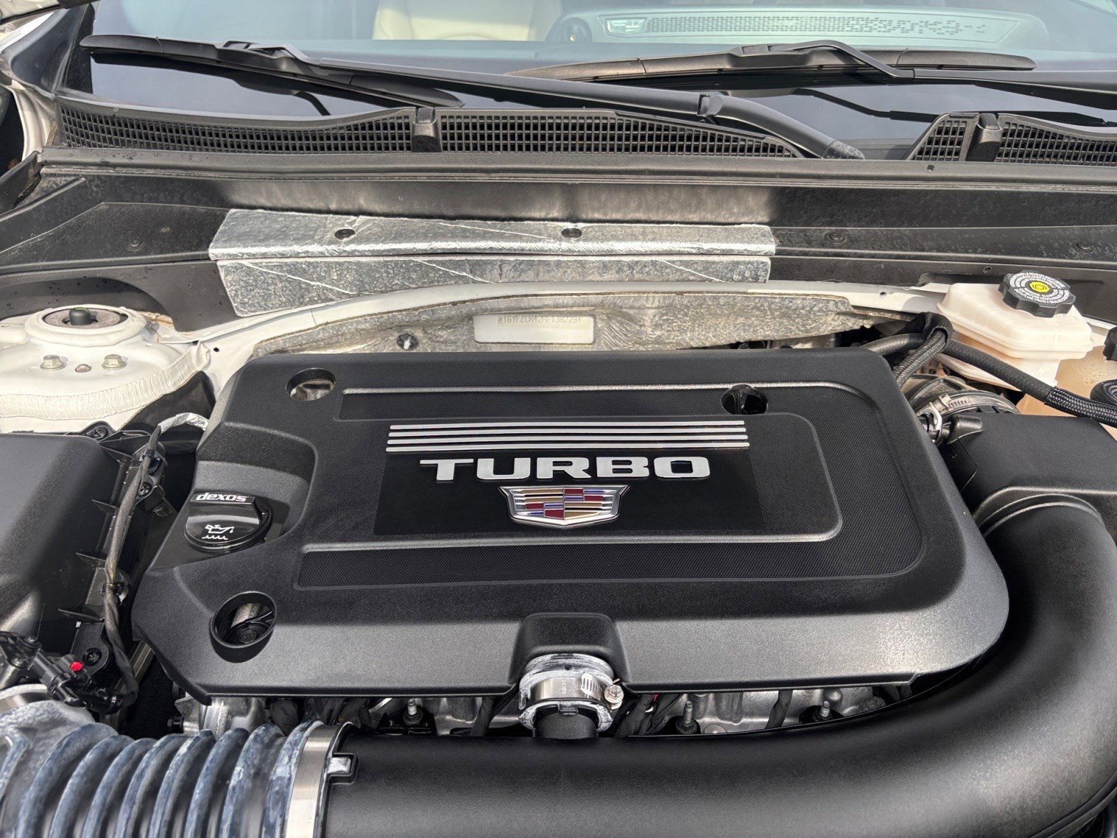 2024 Cadillac XT4 FWD Premium Luxury