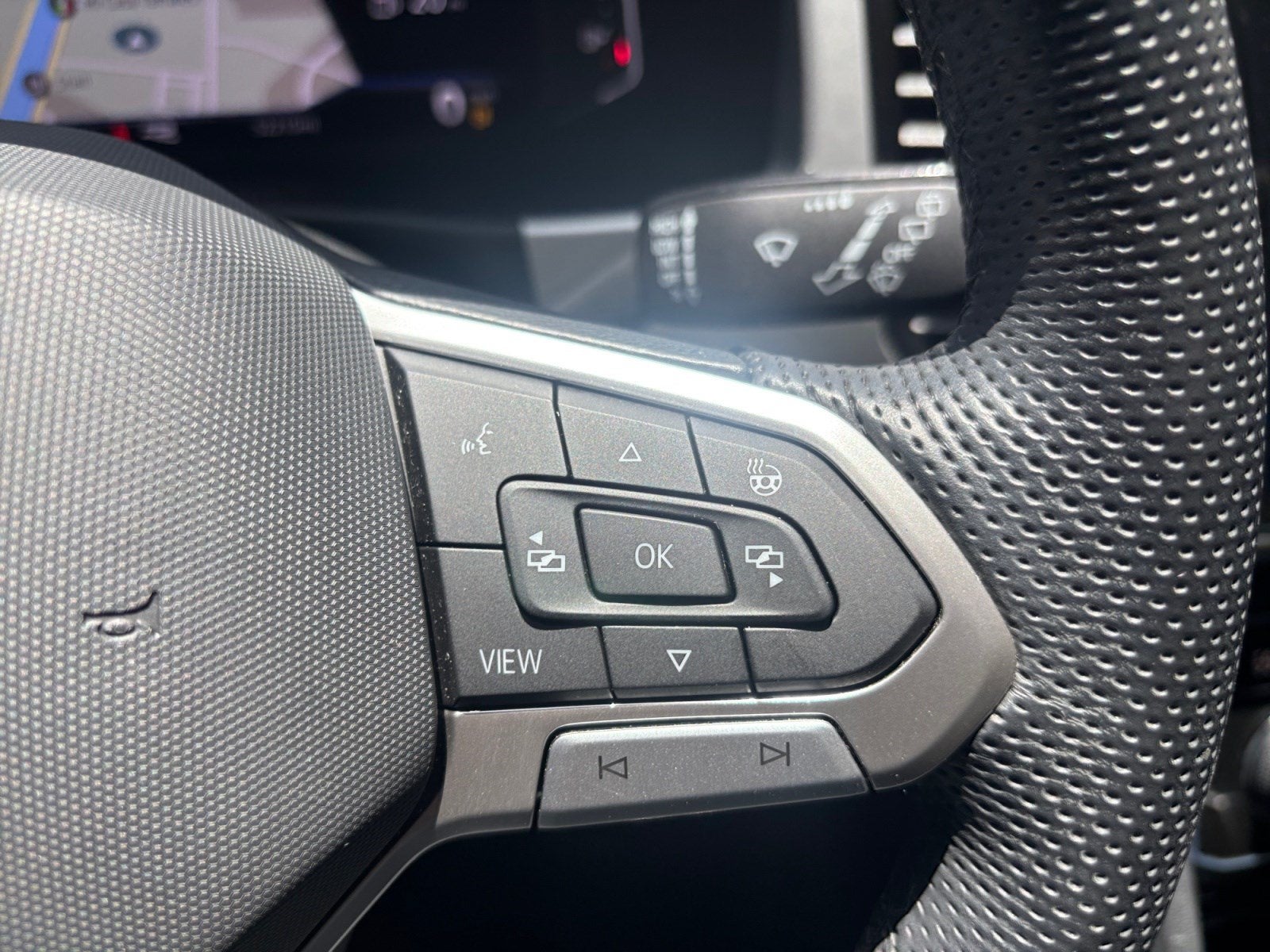 2023 Volkswagen Atlas 3.6L V6 SEL R-Line Black