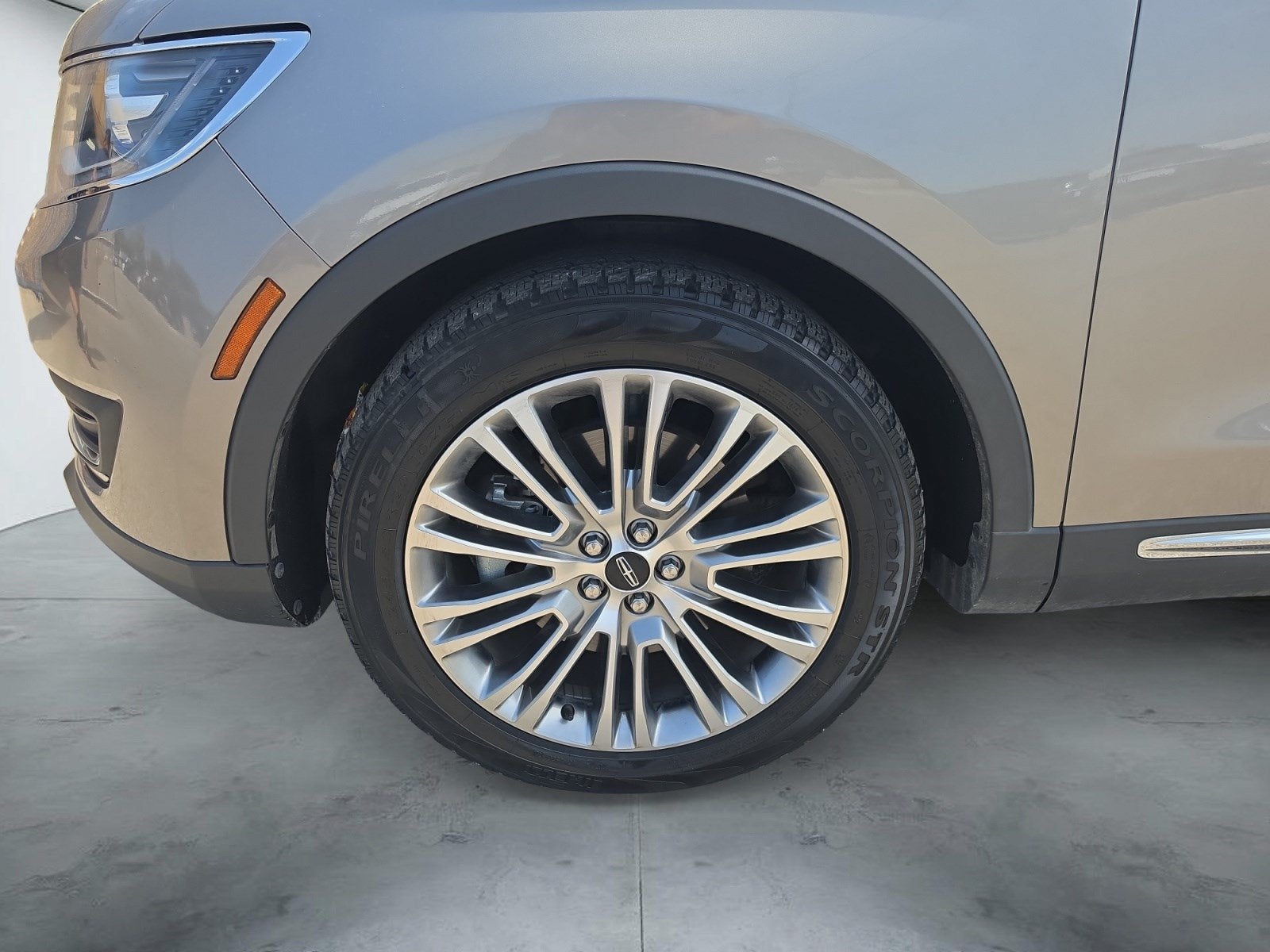2017 Lincoln MKX Reserve