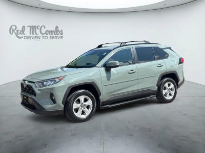 2020 Toyota RAV4 XLE