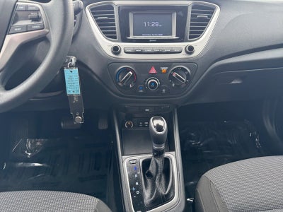 2022 Hyundai Accent SE