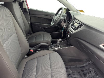 2022 Hyundai Accent SE
