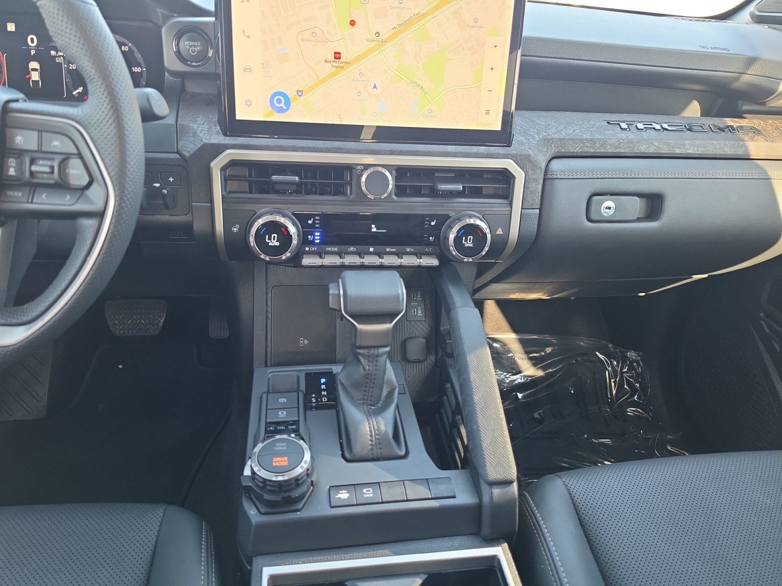 2025 Toyota Tacoma 4WD Limited Hybrid