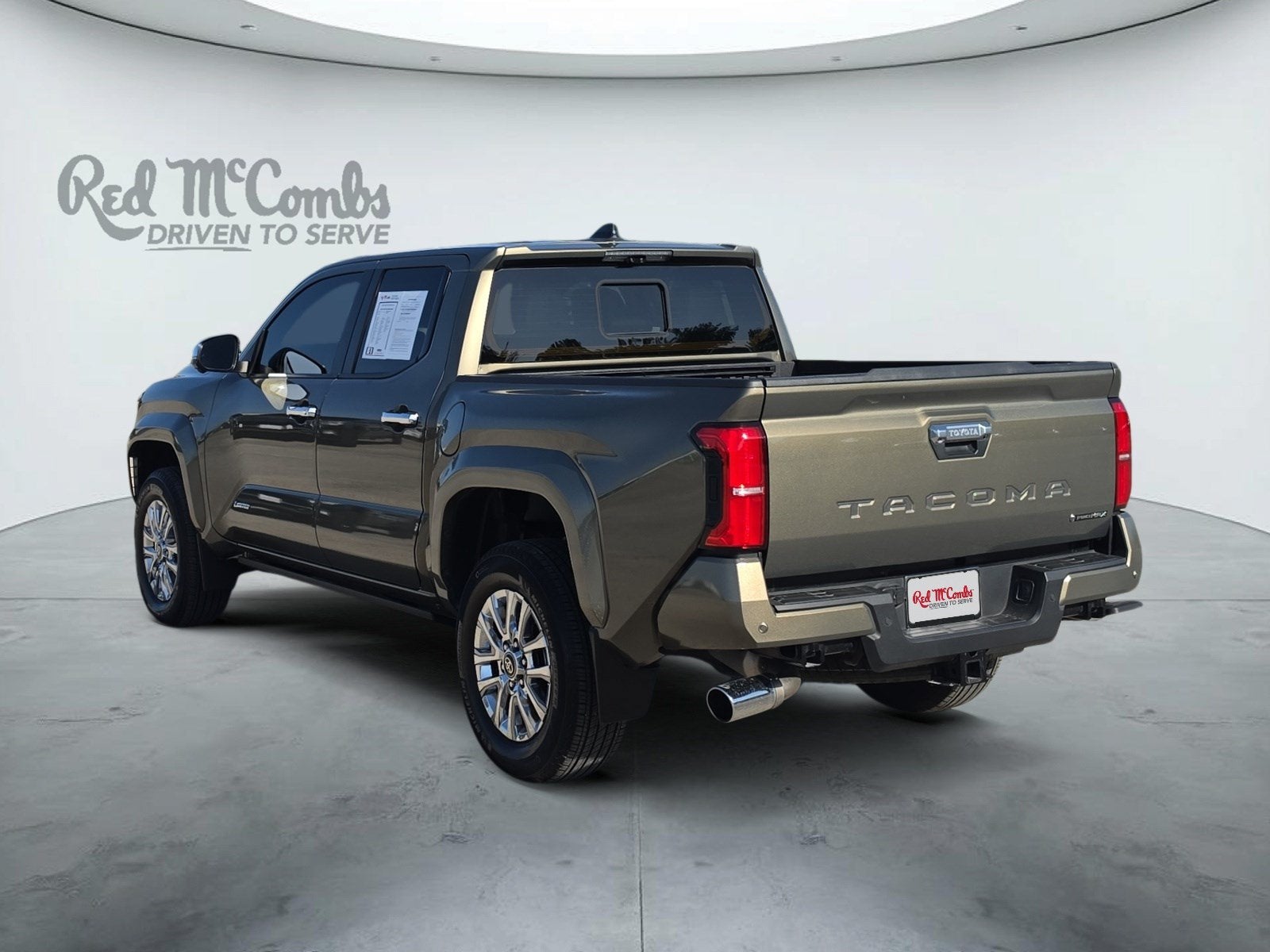 2025 Toyota Tacoma 4WD Limited Hybrid