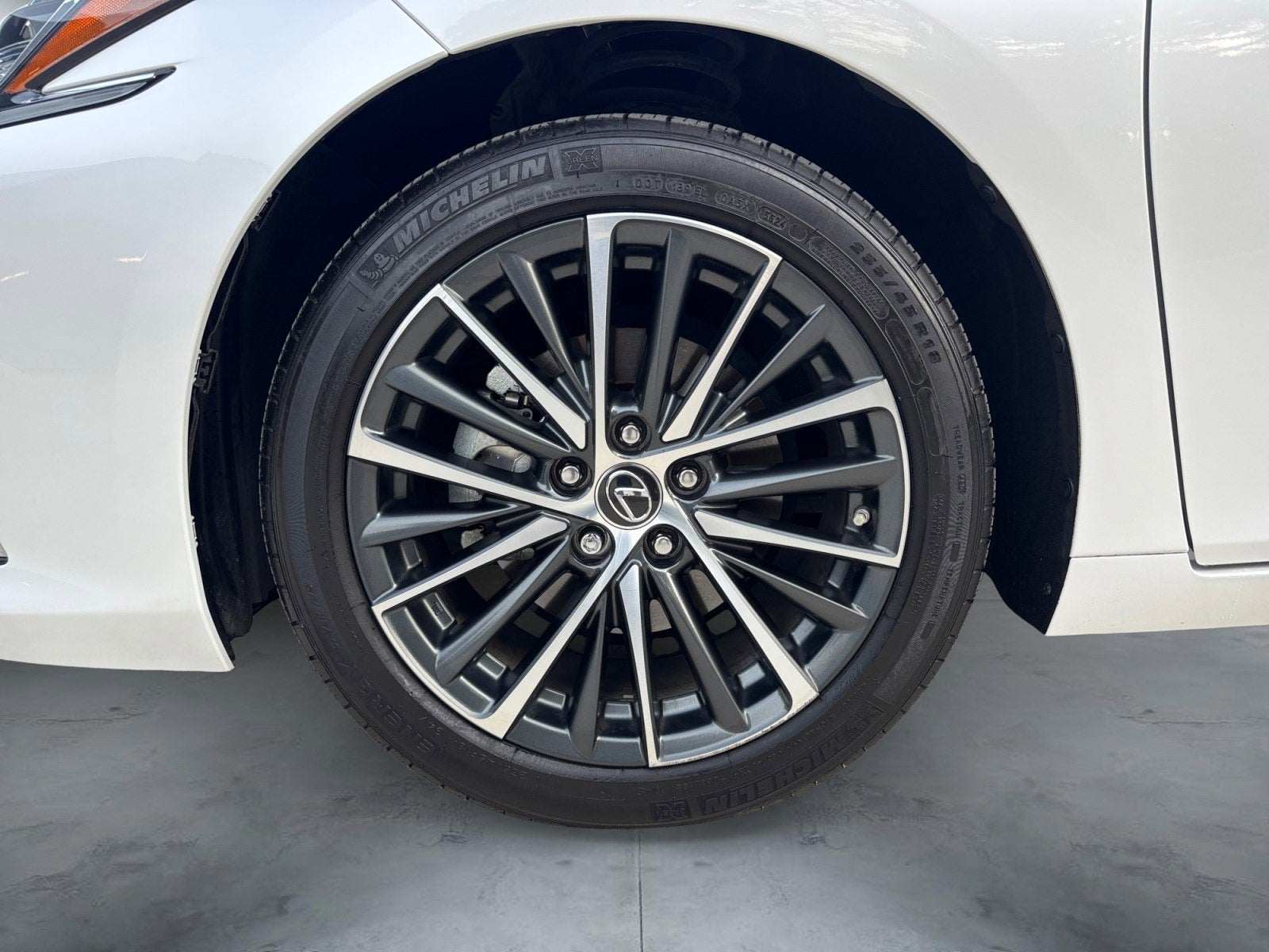 2025 Lexus ES ES 350