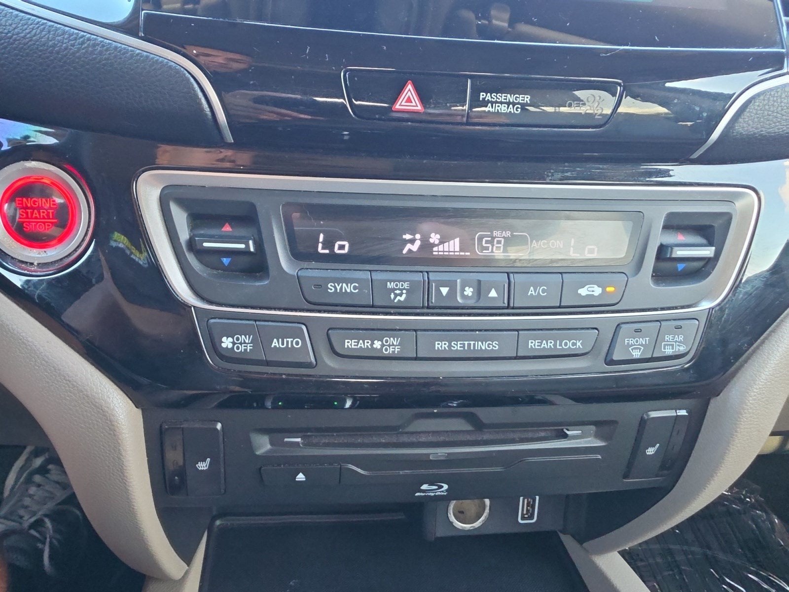 2019 Honda Pilot Touring 8-Passenger