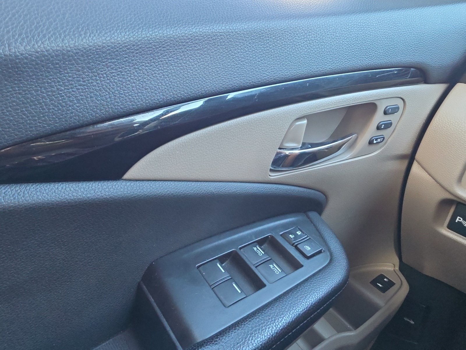 2019 Honda Pilot Touring 8-Passenger