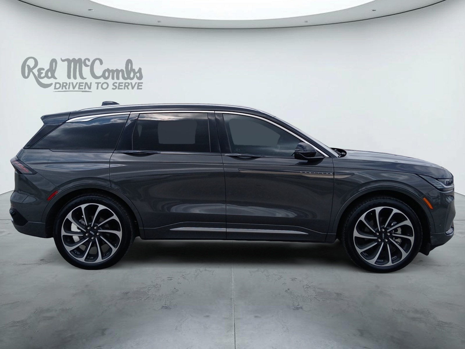 2024 Lincoln Nautilus Black Label