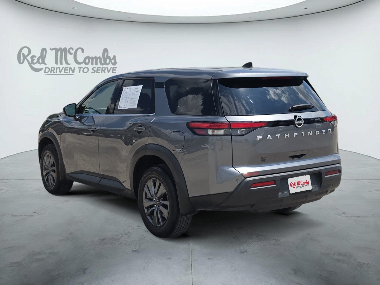 2024 Nissan Pathfinder S
