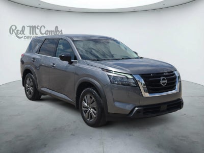 2024 Nissan Pathfinder S